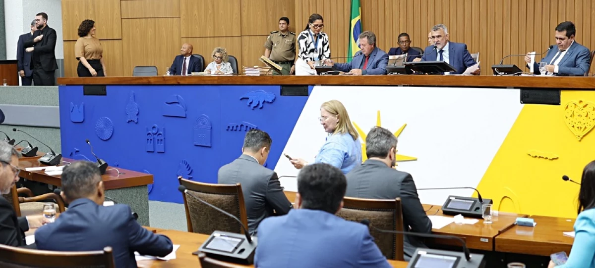 PCCR da Educação é aprovado na Aleto com aumentos salariais de até 61%