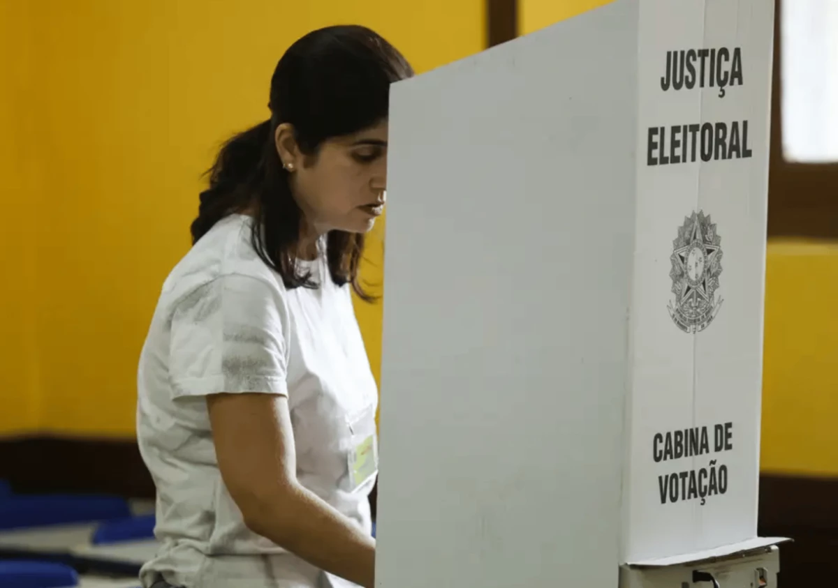 imagem da noticiaMulheres seguem como maioria do eleitorado no Tocantins, com 50,92% dos votantes e mais de 600 mil eleitoras
